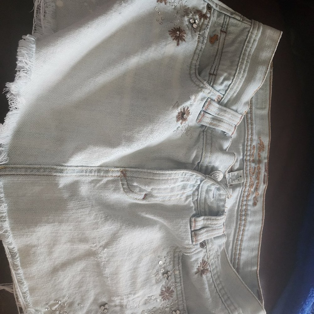 A&F Light wash denim mini skirt